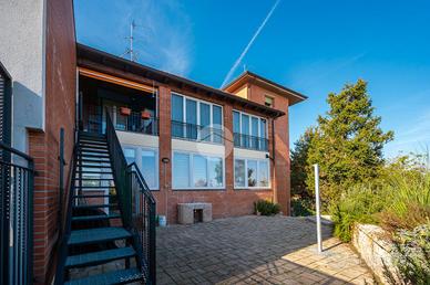 3 LOCALI A VALSAMOGGIA