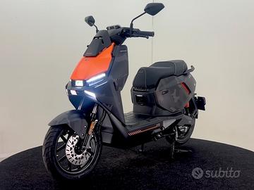 NIU FQiX 300 -NUOVO- elettrico SCONTO ECOBONUS