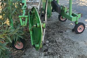 Ranghinatore a pettine a sollevatore