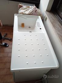 Lavabo in resina