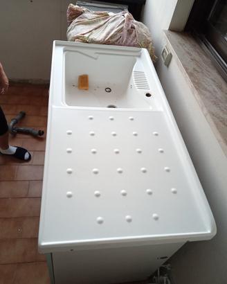 Lavabo in resina