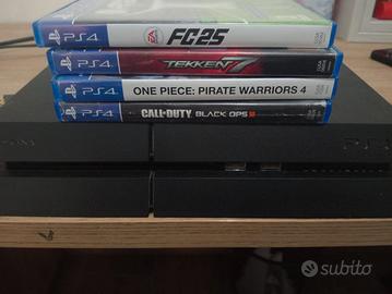 PlayStation 4 + 4 videogiochi