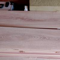 Parquet laminato battiscopa