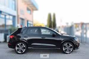 AUDI Q3 S LINE