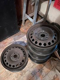 Cerchi in ferro da 15 foratura vw 5x112