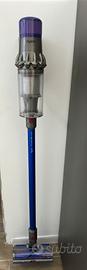 Aspirapolvere Dyson V11
