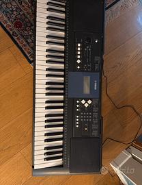 Tastiera Yamaha PSR E333