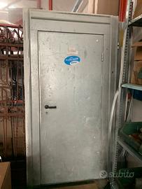 Porta il lamiera zincata