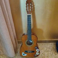 chitarra classica da viaggio