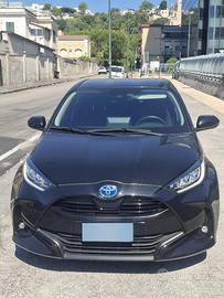 toyota yaris trend 1.5 hybrid 115 cv