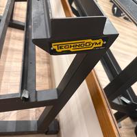 Rastrelliera porta manubri technogym