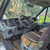 ford trasit 