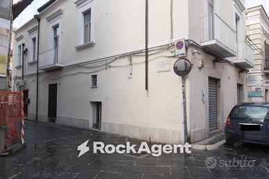 Immobile di 160 m² a Foggia