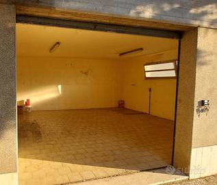 Garage vignola