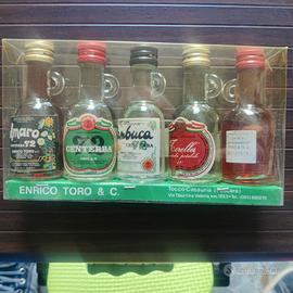 5 liquori mignon in confezione