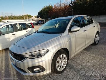 FIAT TIPO 1.3 MJT LOUNGE