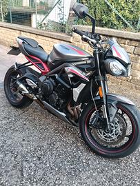 Triumph Street Triple - 2021