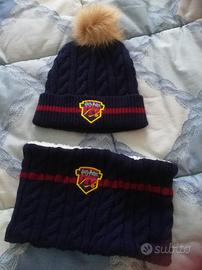Cappellino e scalda collo