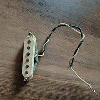 pickup Fender Stratocaster CS69