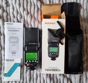 Flash neewer NW880s per Sony