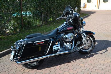 HARLEY DAVIDSON ELECTRA GLIDE FLHTI