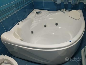 vasca da bagno idromassaggio
