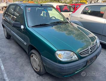 CITROEN SAXO per ricambi usati