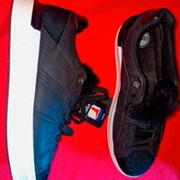 Sneakers nere in camoscio Colmar taglia 40 nuove