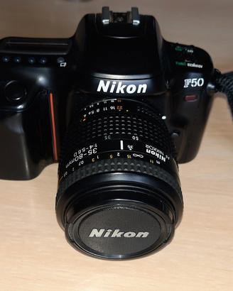 Macchina fotografica Nikon F50 + obiettivo 35-80mm