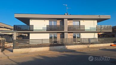 Nuovi appartamenti in villa pronta consegna