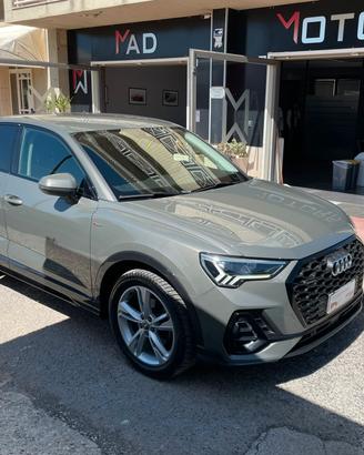 Audi Q3 35 TDI quattro S-line edition Gancio