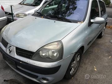 Ricambi Renault Clio Anno 2004