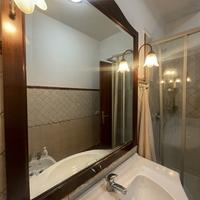 Specchio da bagno in legno massello, anno 1999