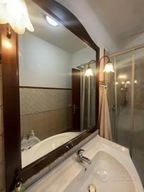 Specchio da bagno in legno massello, anno 1999