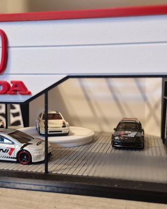 Diorama concessionaria Honda 1/64
