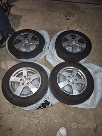 Cerchi e gomme (100% invernali) golf 6 da 15