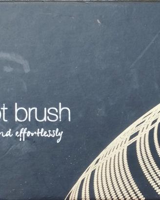 Spazzola lisciante ghd Glide – Smoothing Hot Brush