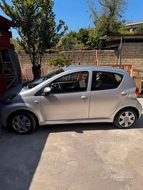 Toyota Aygo 1.0 benzina 75 CV