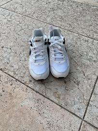 Air Max Ivo