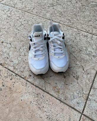 Air Max Ivo