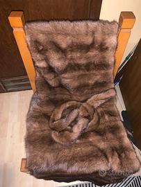 Sciarpa in vero visone con cintura