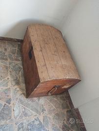 BAULE IN LEGNO 