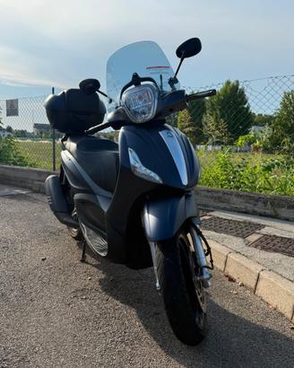 PIAGGIO BEVERLY 300