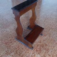 Inginocchiatoio antico