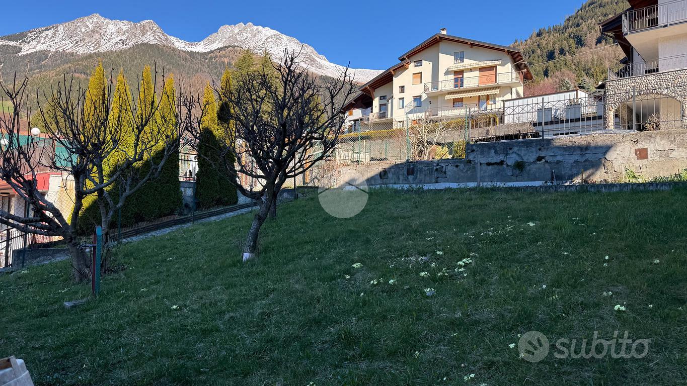 TER. RESIDENZIALE A BORNO - Vista 5