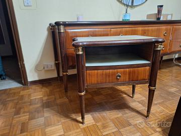 Specchiera, comò e comodini anni '60