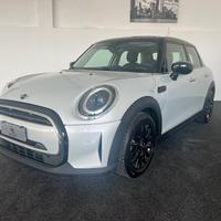 MINI Cooper 1.5 Cooper Business 5 porte