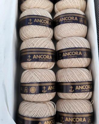 Filo di cotone per lavori ad uncinetto