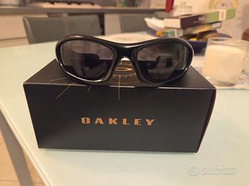occhiali Oakley Monster Dog