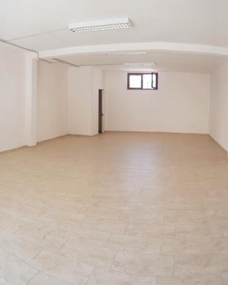 Locale commerciale, funzionale e pronto all'uso